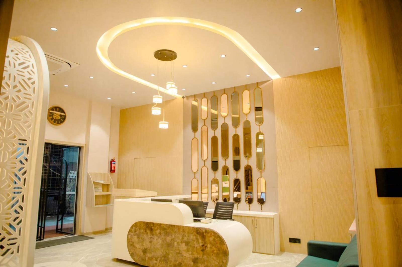 Narayani Executive Hotel Tuljapur Kültér fotó